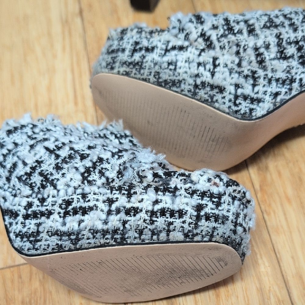 JF London Heather Throwback Black & White Tweed Houndstooth Heeled Mule Size 8.5 - Picture 8 of 8